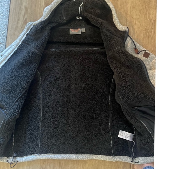 Mens outerwear faux fur lined Rugged Elements zip front hoodie jacket - Picture 3 of 5